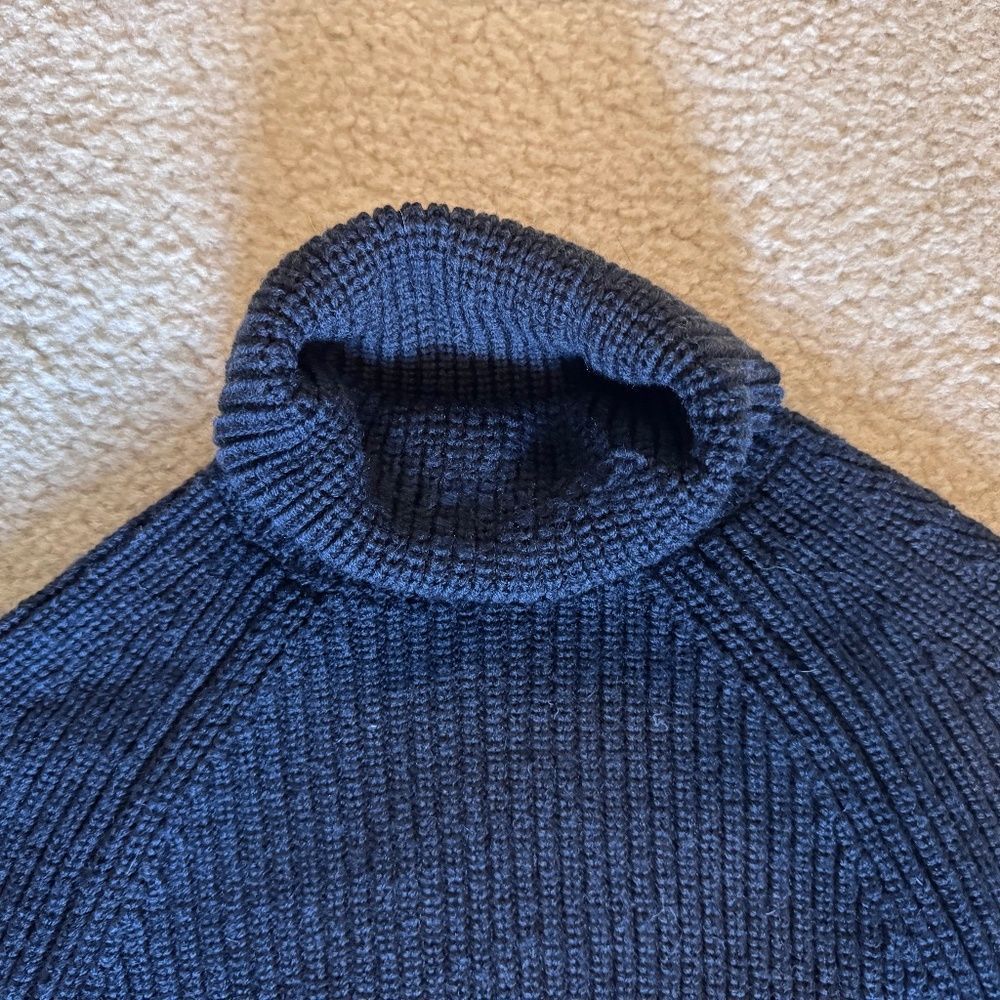 Theory Martig Turtleneck Sweater Merino Wool Dark Gray Ribbed Knit Pullover - Picture 3 of 4